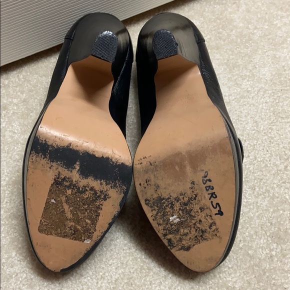 Black Steve Madden penny loader heels. - Picture 4 of 5